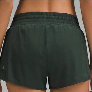 Lululemon Hotty Hot High-Rise Short  2.5"  SIZE 4 Legacy Green RUNNING NWT